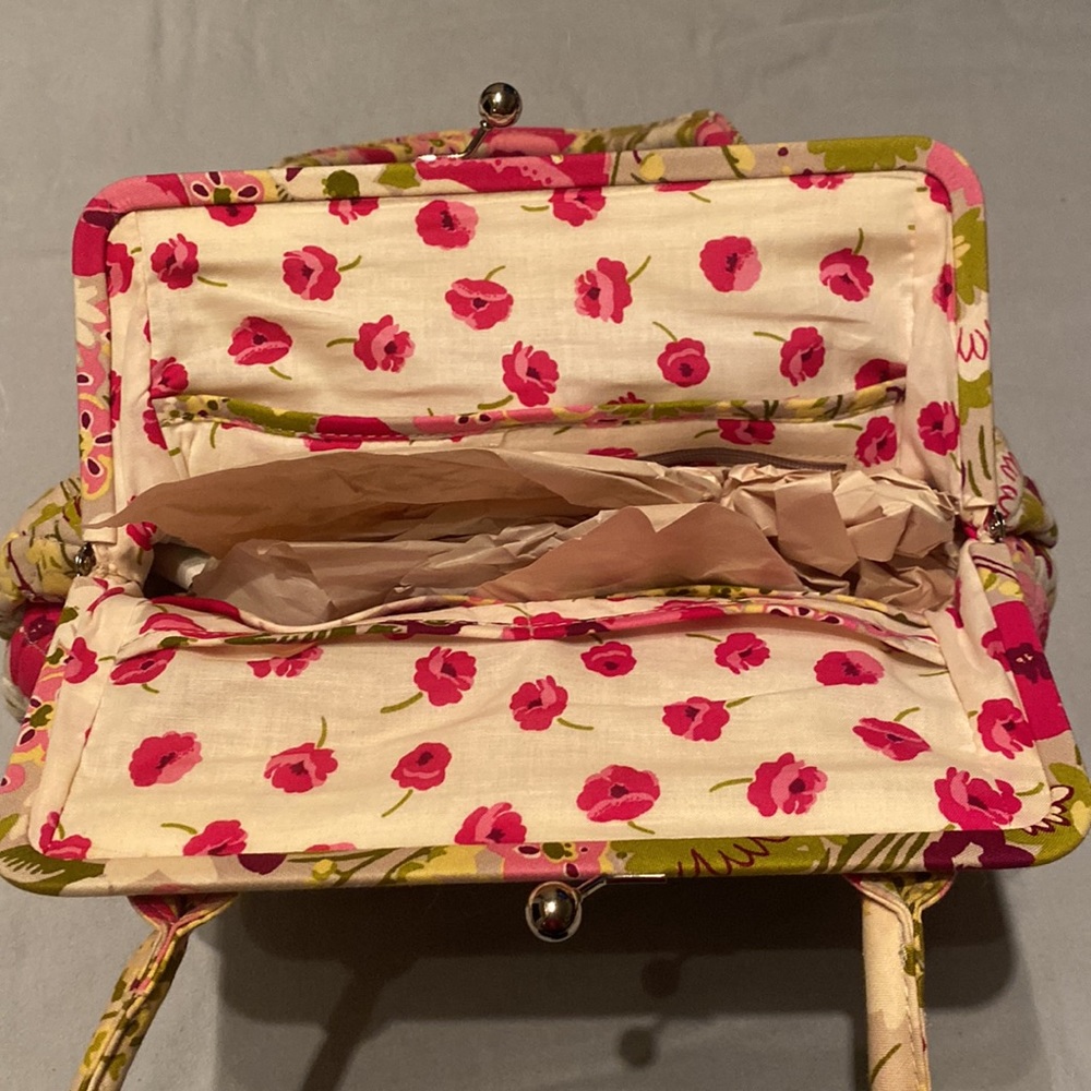 Vera Bradley nwt purse - Picture 2 of 4